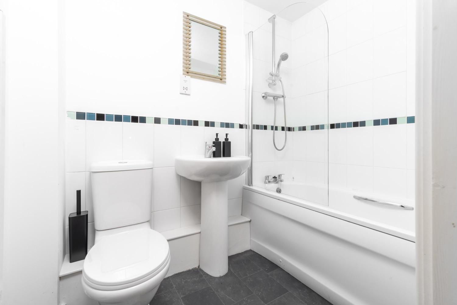 Apartment Luxury Sea Blue-birmingham